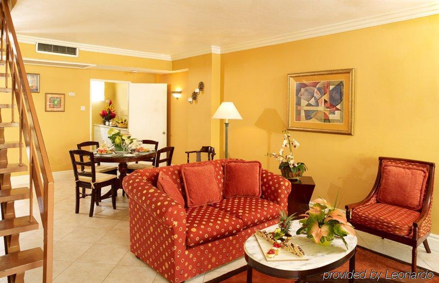 The Knutsford Court Hotel Kingston Habitación foto